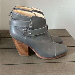 Rag and Bone Harrow Gray Leather Ankle Boots size 7
